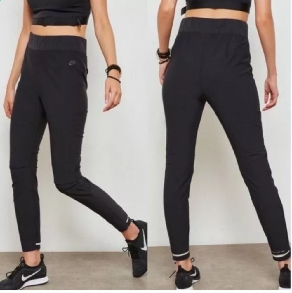 Nike Sportswear Tech Pack Legging Pant Stirrups Pants Black Womens Size Small